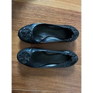 Tory Burch black size 7 flats